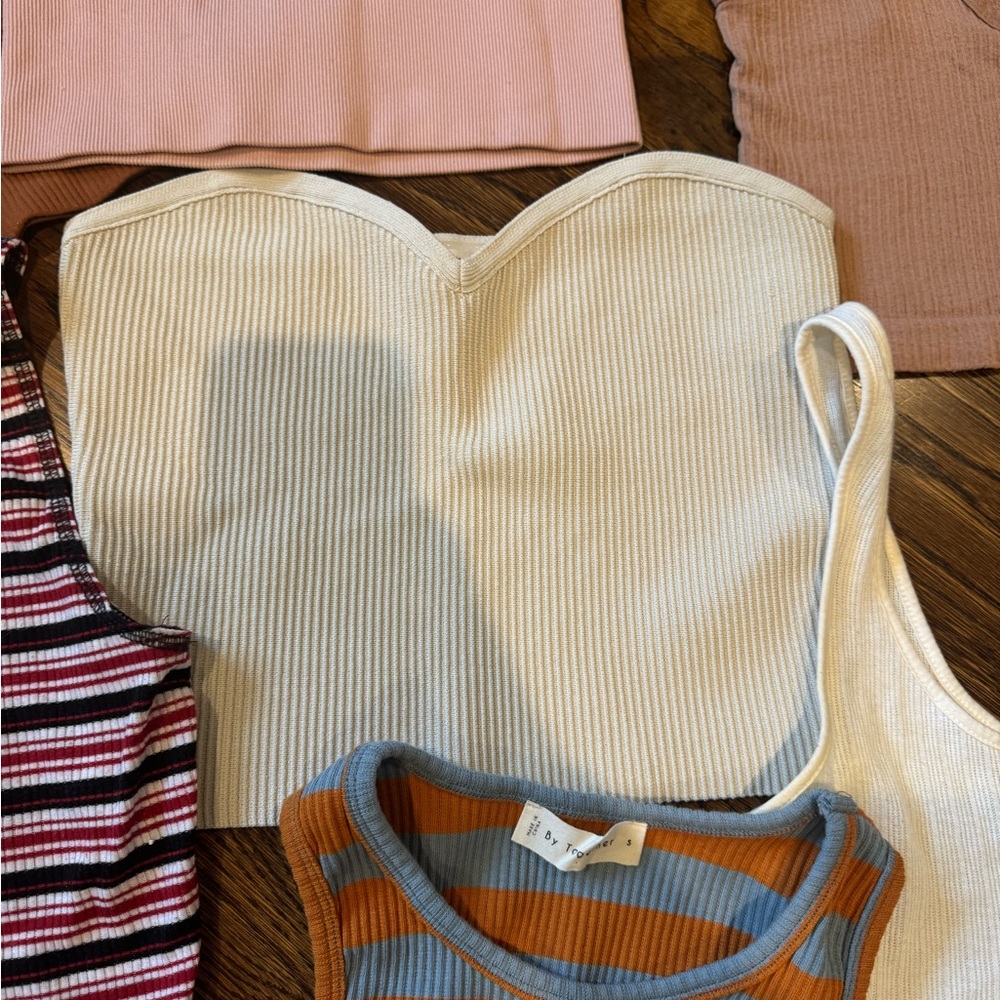 Stylish Women's Tank Top Collection - Picture 12 of 16